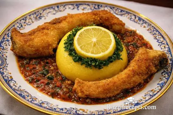 Riba u sosu od paradajza