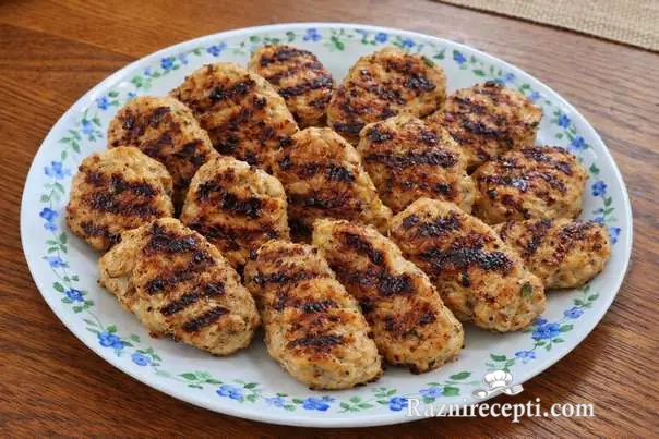 pljeskavica sa slaninom