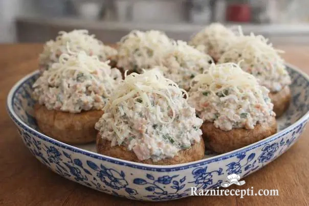 punjeni šampinjoni predjelo