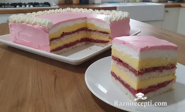 torta sa jagodama i kokosom