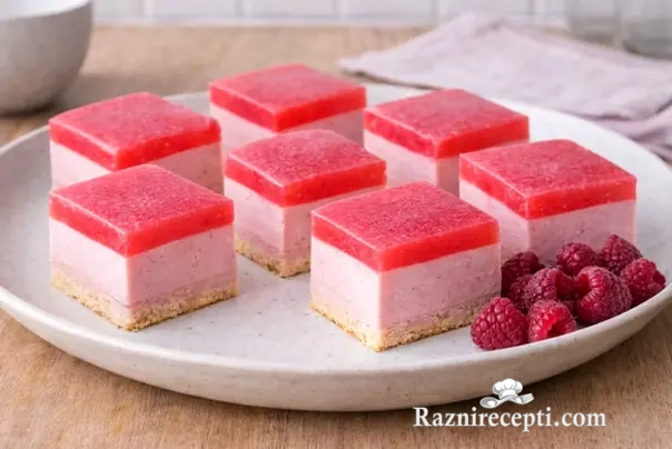 Kolač od jogurta s malinama