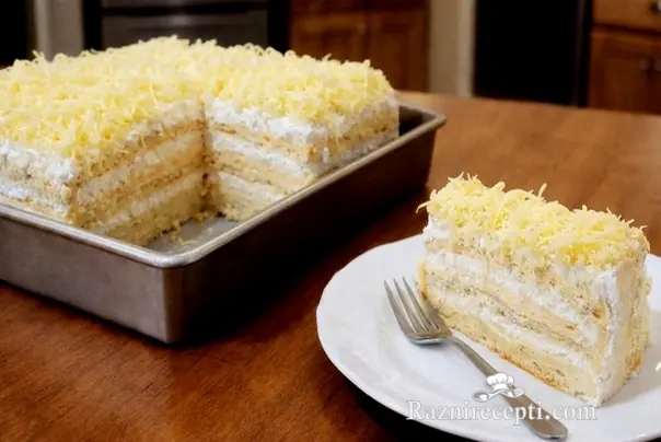 Pahuljasta torta sa belom čokoladom