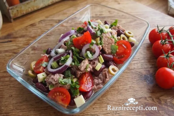 Salata od pasulja i tune