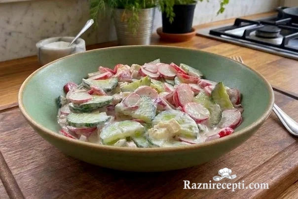 Salata sa rotkvicama, krastavcem