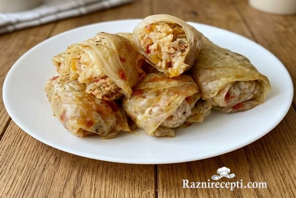Posna sarma sa pečurkama i pirinčeM